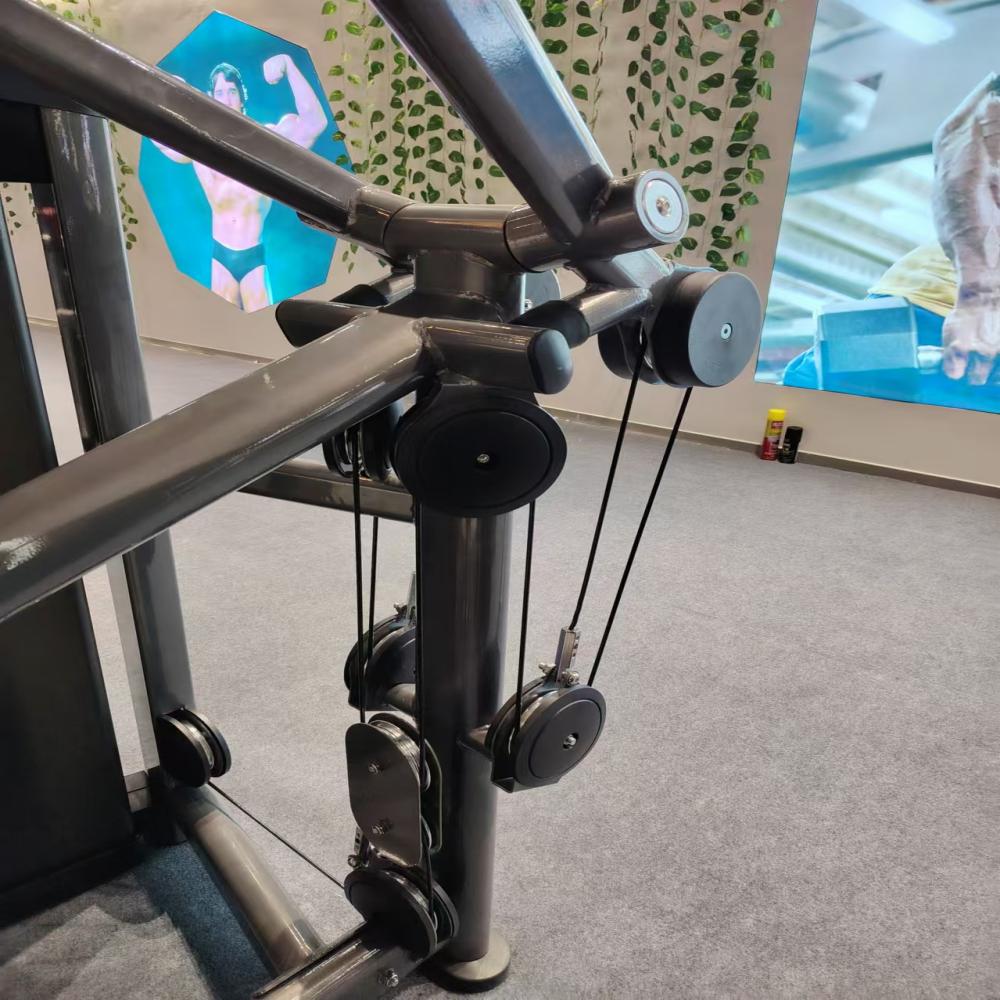 معدات رياضية تجارية عالية الجو - مراجعة Heavy Equipment Gym وسعره